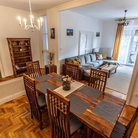 Bright & Spacious Riverside Apartment With Balcony بودابست المظهر الخارجي الصورة